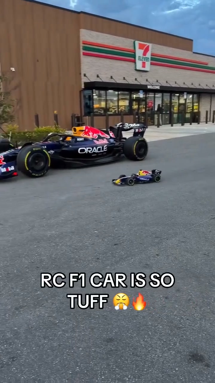Bring Formula Racing Home In Massive 1:10 Scale