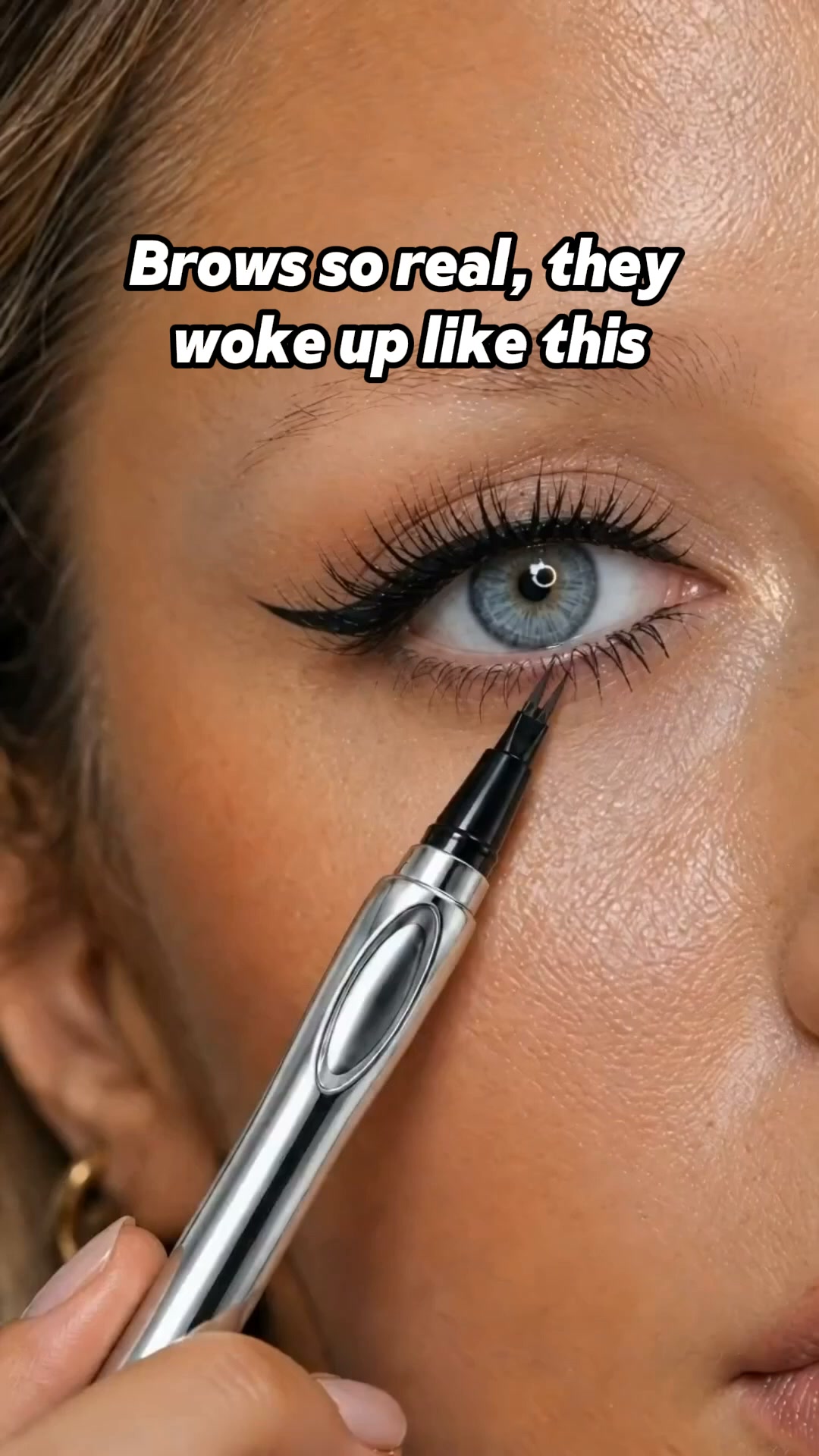 Multi-use: great for brows, lower lashes and eyeliner！