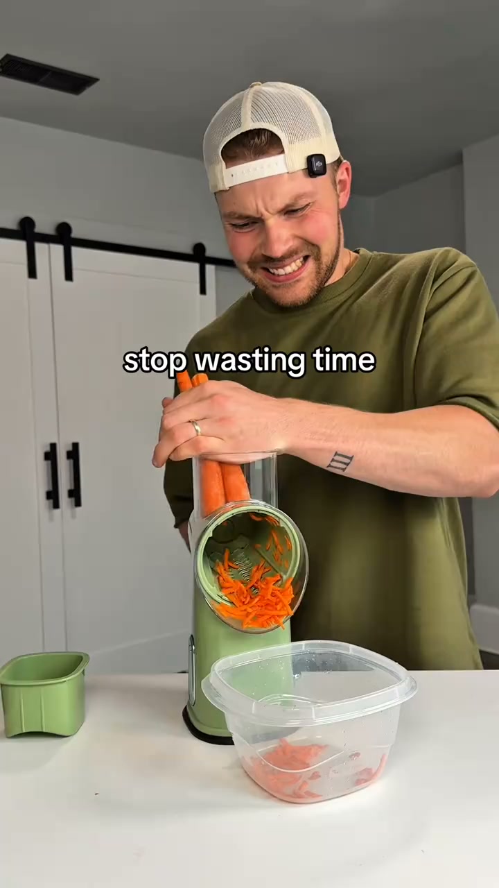 Multifunctional Electric Slicer/Shredder/Vegetable Cutter