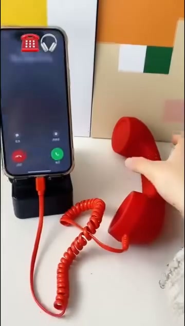 Retro telephone handset
