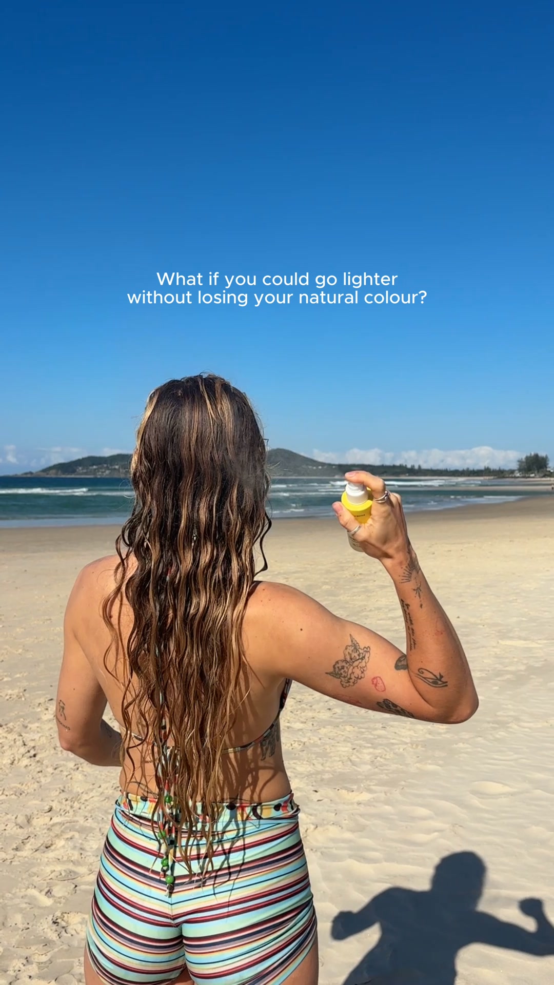 Effortlessly lighten your hair from home