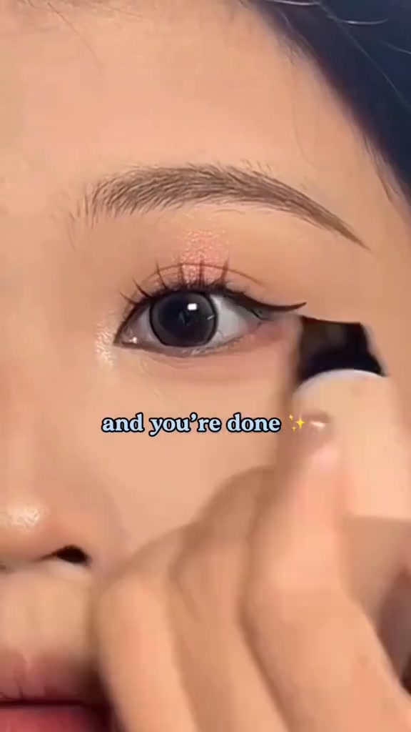 Gevleugelde eyeliner