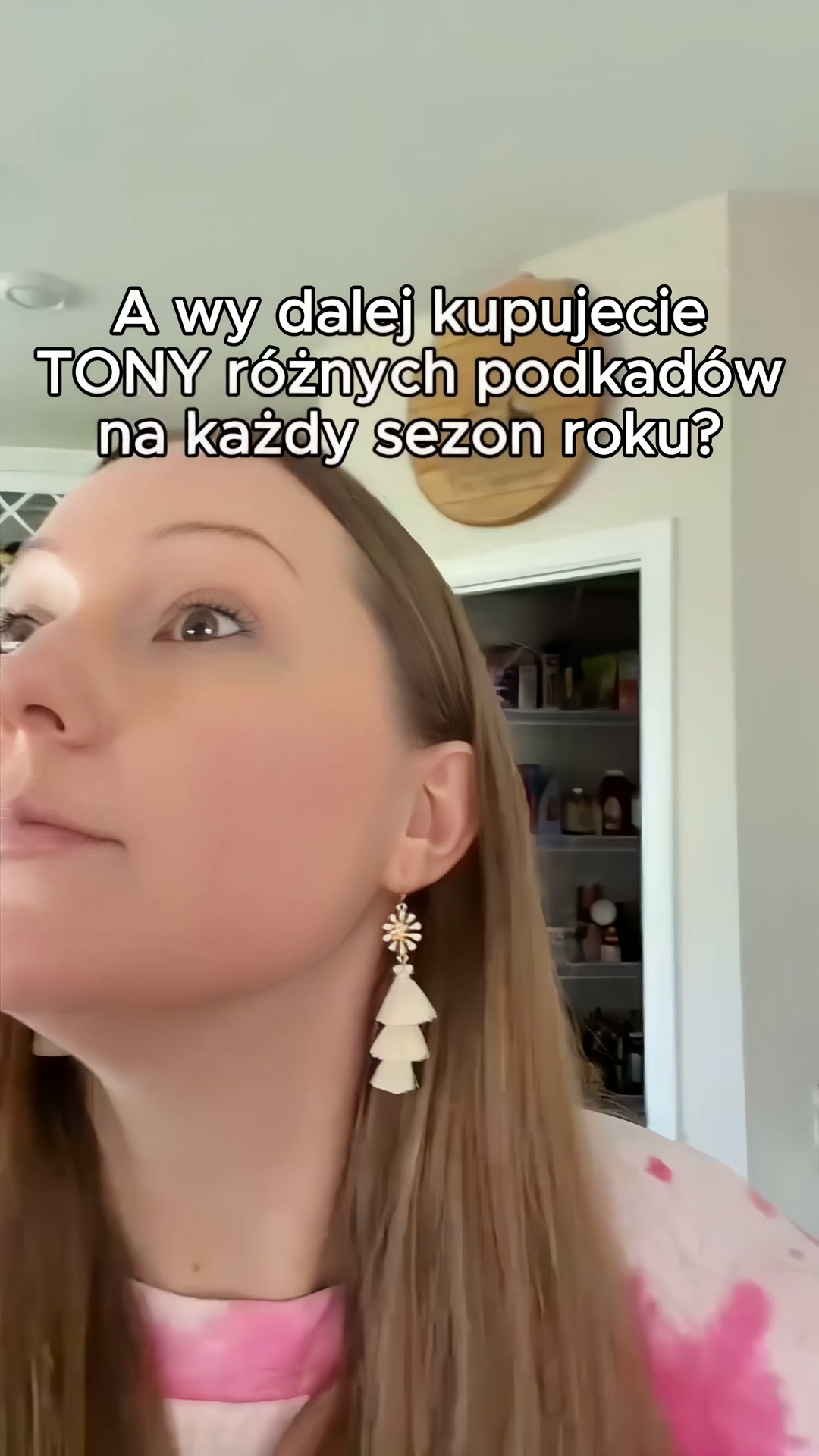 Podkład dopasowujący się do karnacji, o którym mówi cała Polska