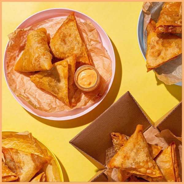 8 Samosas