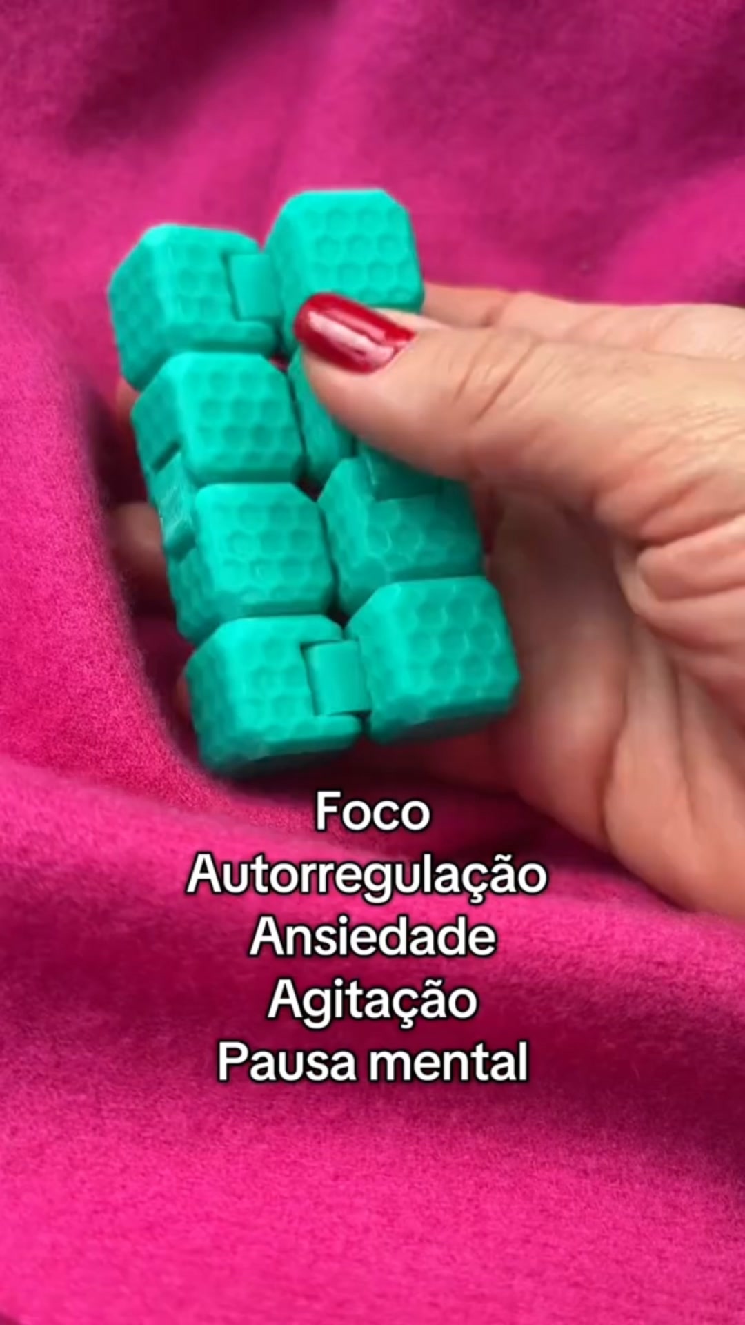 O Cubo Que Nunca Acaba