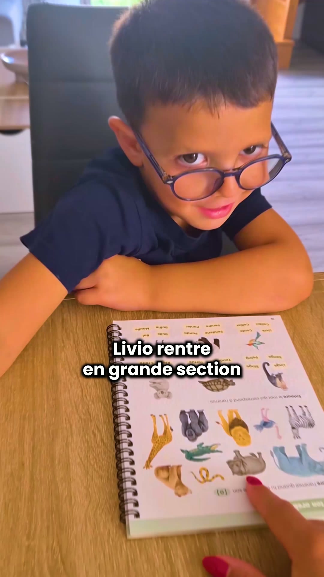 LES CAHIERS CURSIFS RAINURÉS