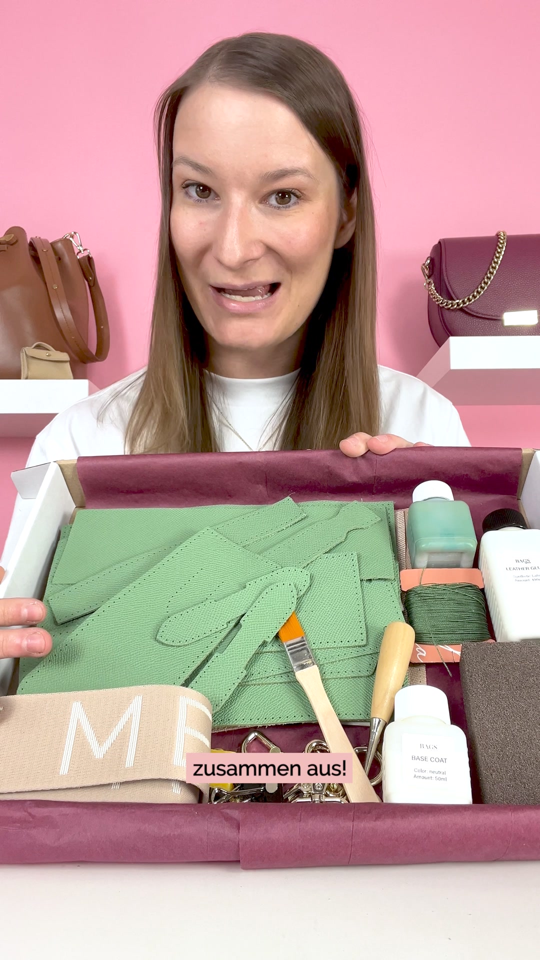 Hier zeigen wir dir, was alles in einer DIY-Box für die Tasche "Timeless Mini" enthalten ist!