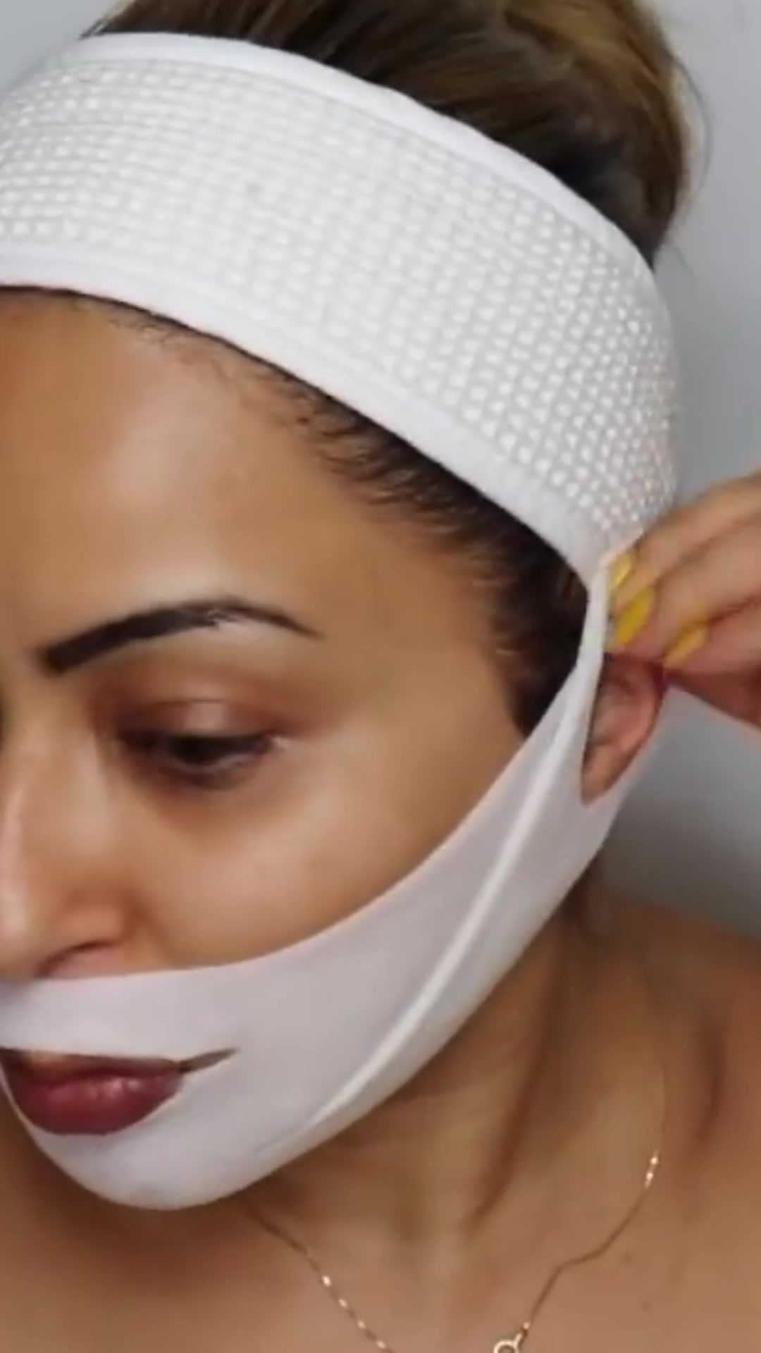 For Women Over 45 Who Want Their Jawline Back