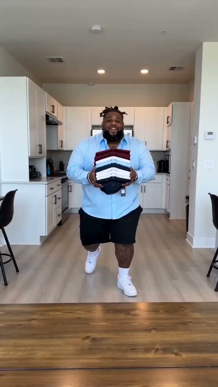 Size Up To 8XL