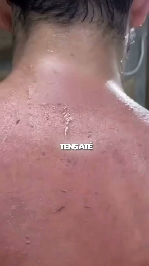 Esfoliar as costas ficou fácil