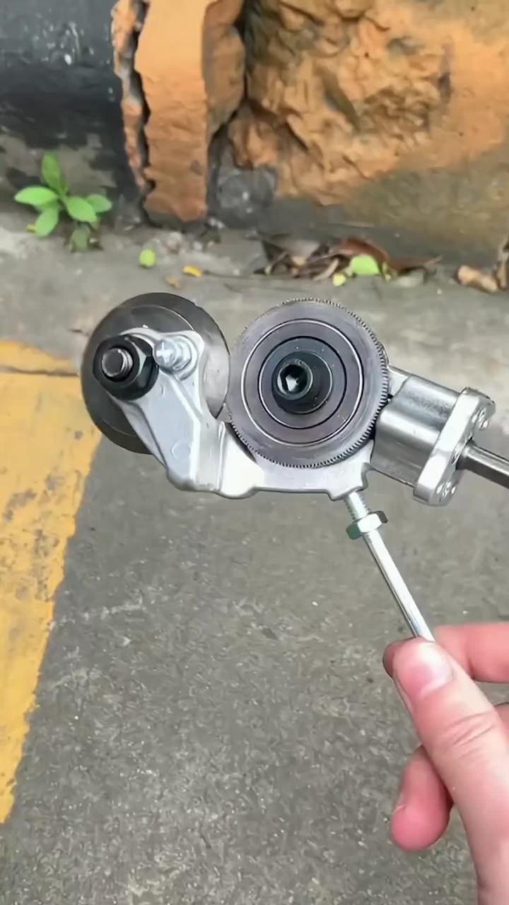 Metal Nibbler Drill Attachment