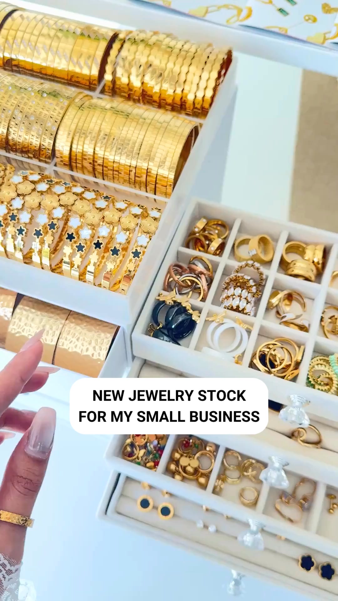 Full-Time Mother? Run Your Own Waterproof Jewelry Business