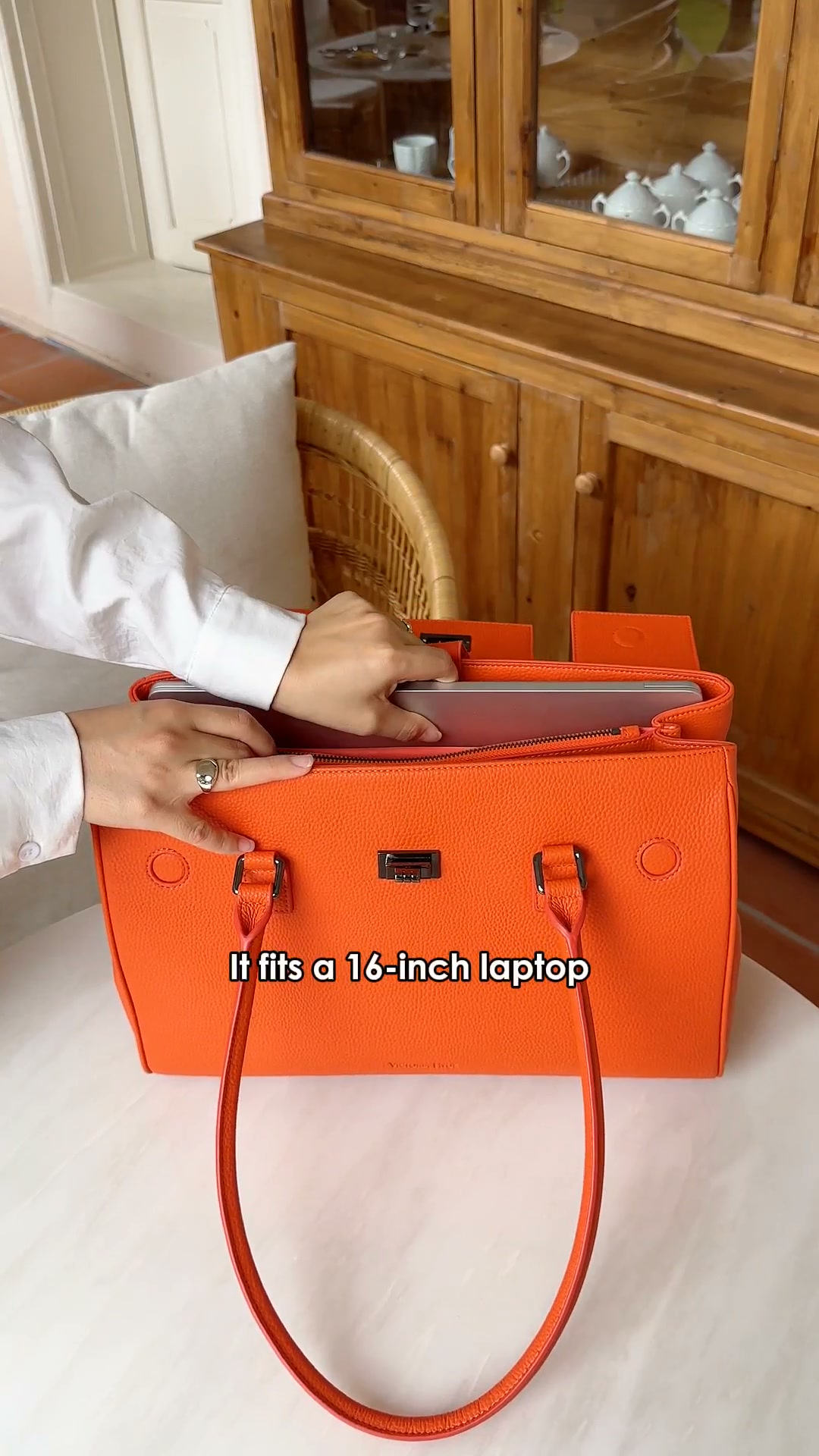 Die Laptop-Tasche mit einem Reise-Geheimnis