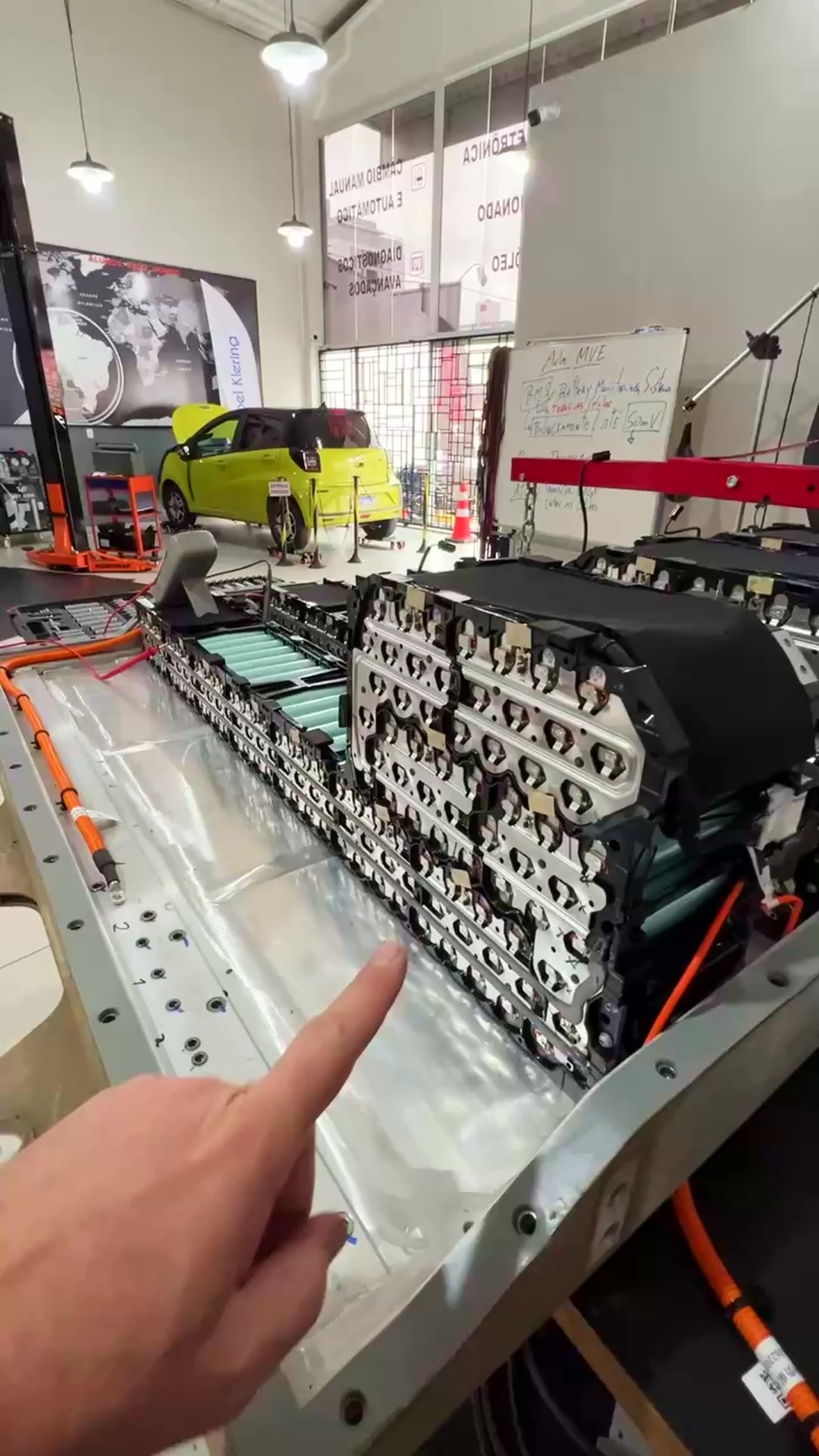 Carro Elétrico é Mais Simples do Que Parece