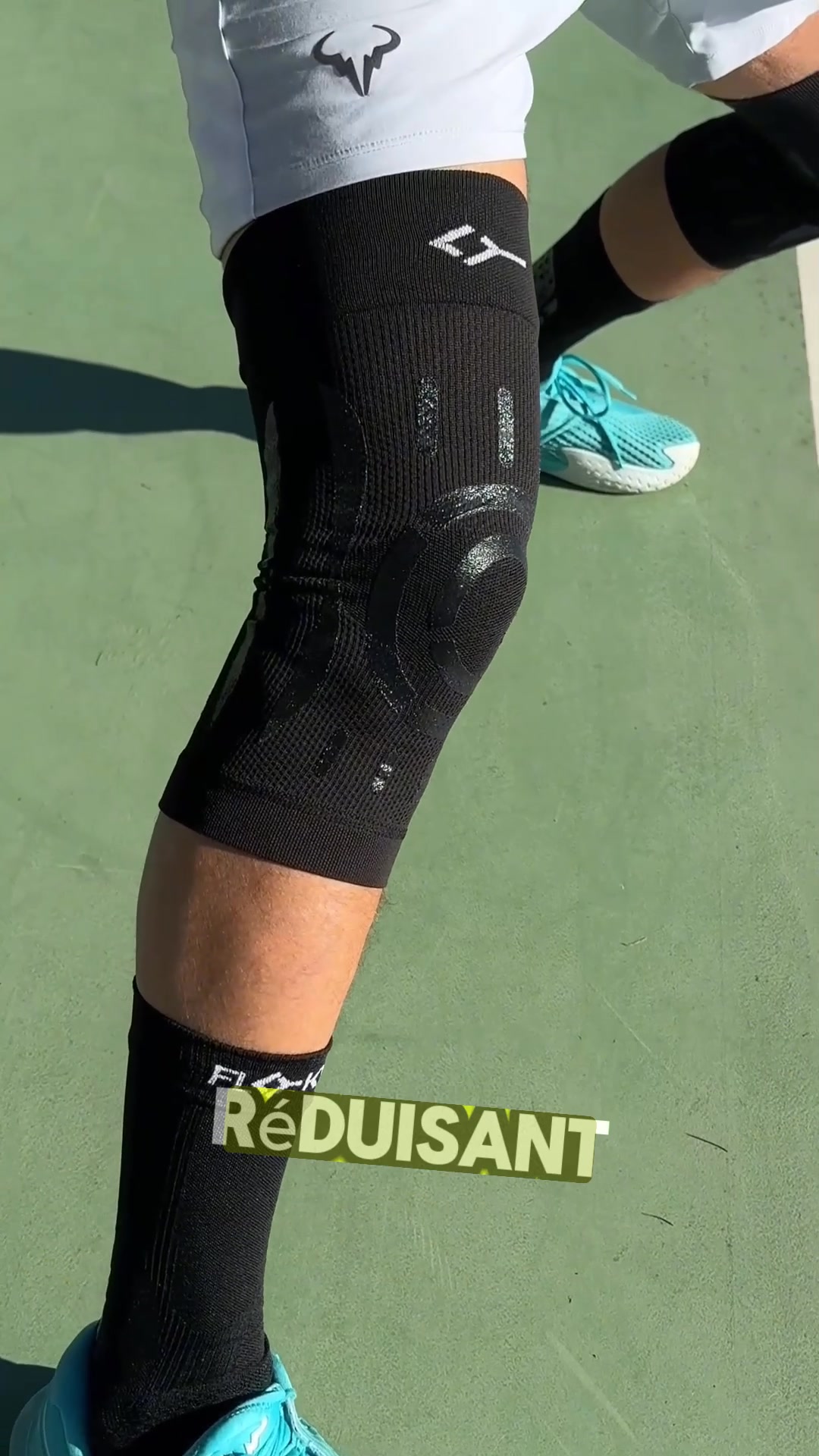 Découvrez KNEE SUPPORT