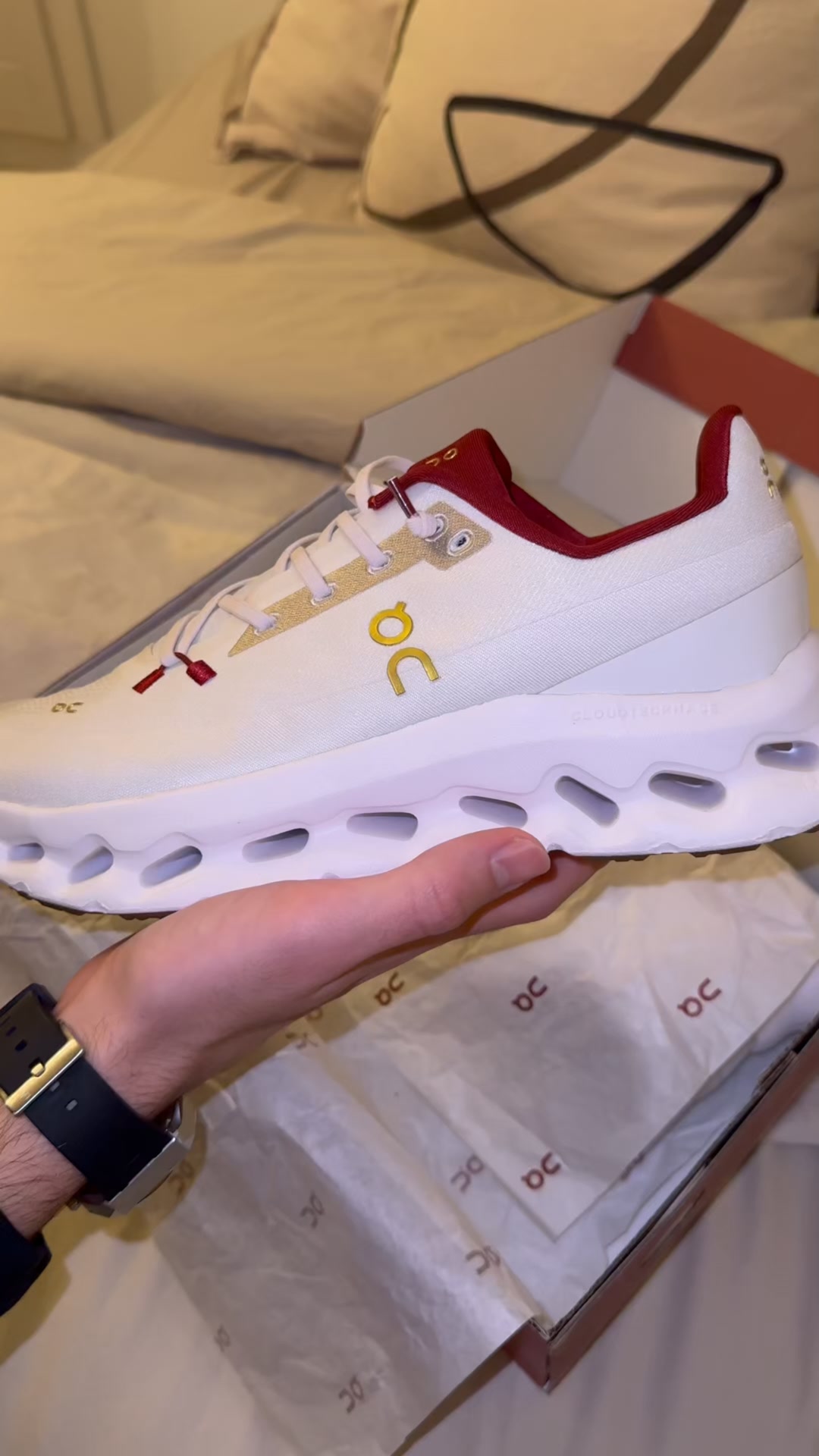 La même paire... pas au même prix!