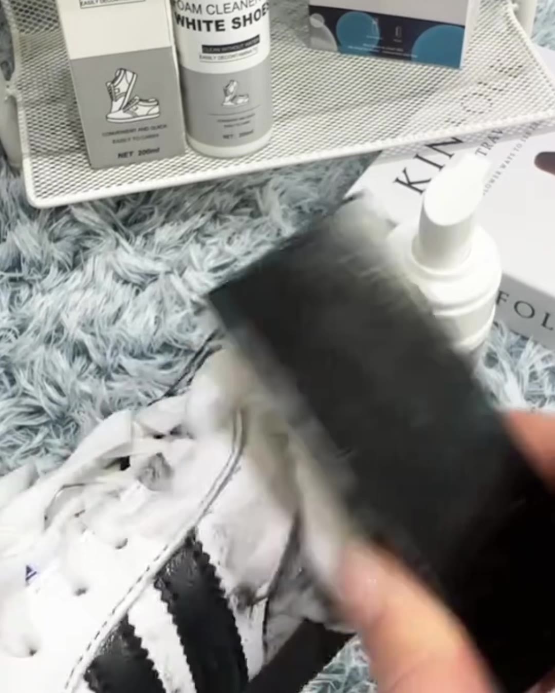 Clean Any Shoe In 60 Seconds