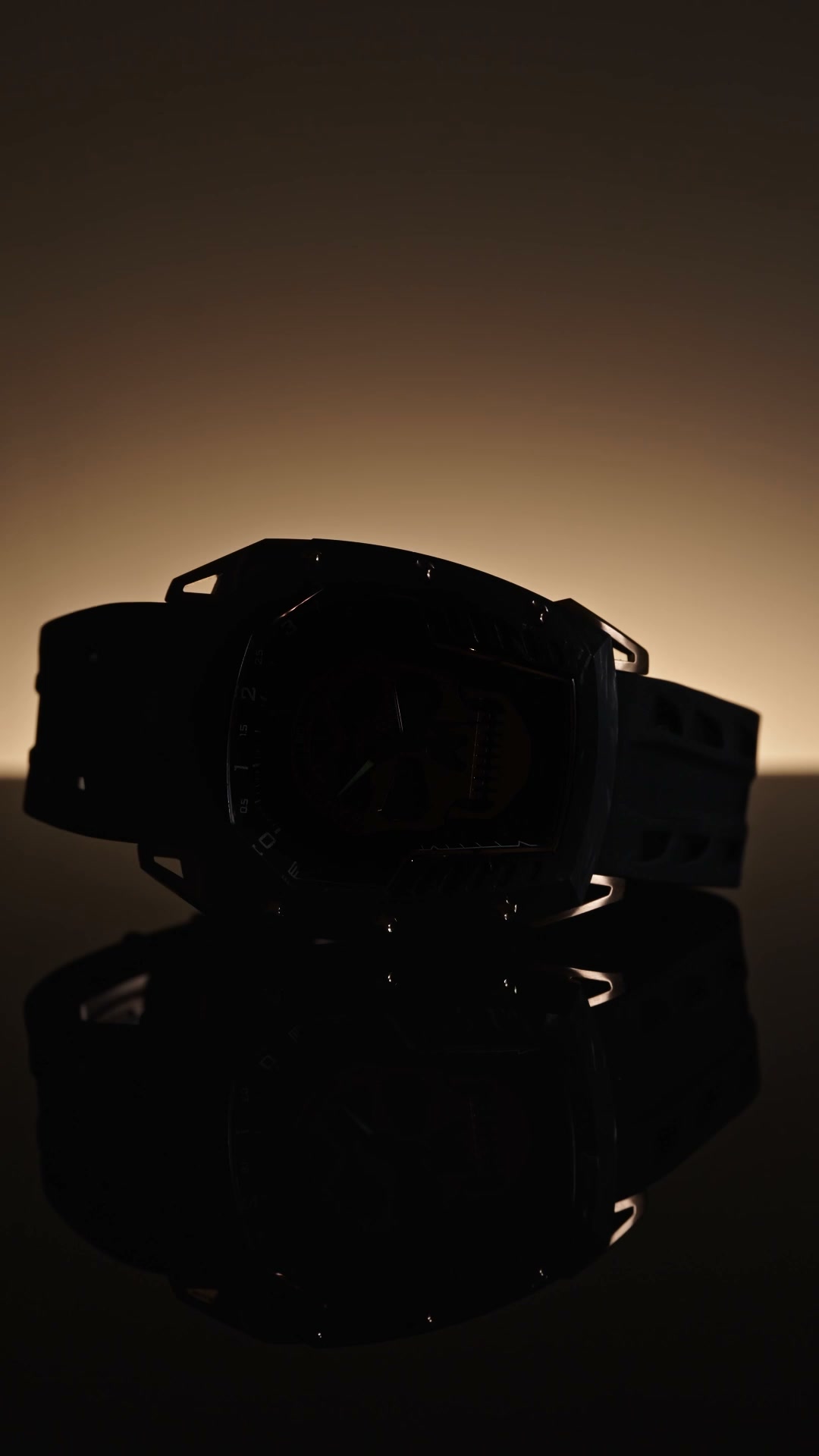 Free Shipping & 30-Day Free Returns