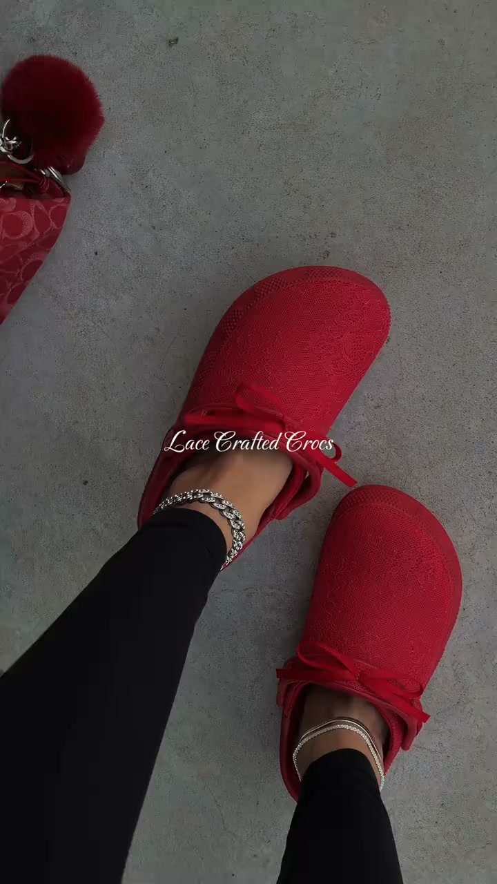 Everyday Style, a Touch of Lace