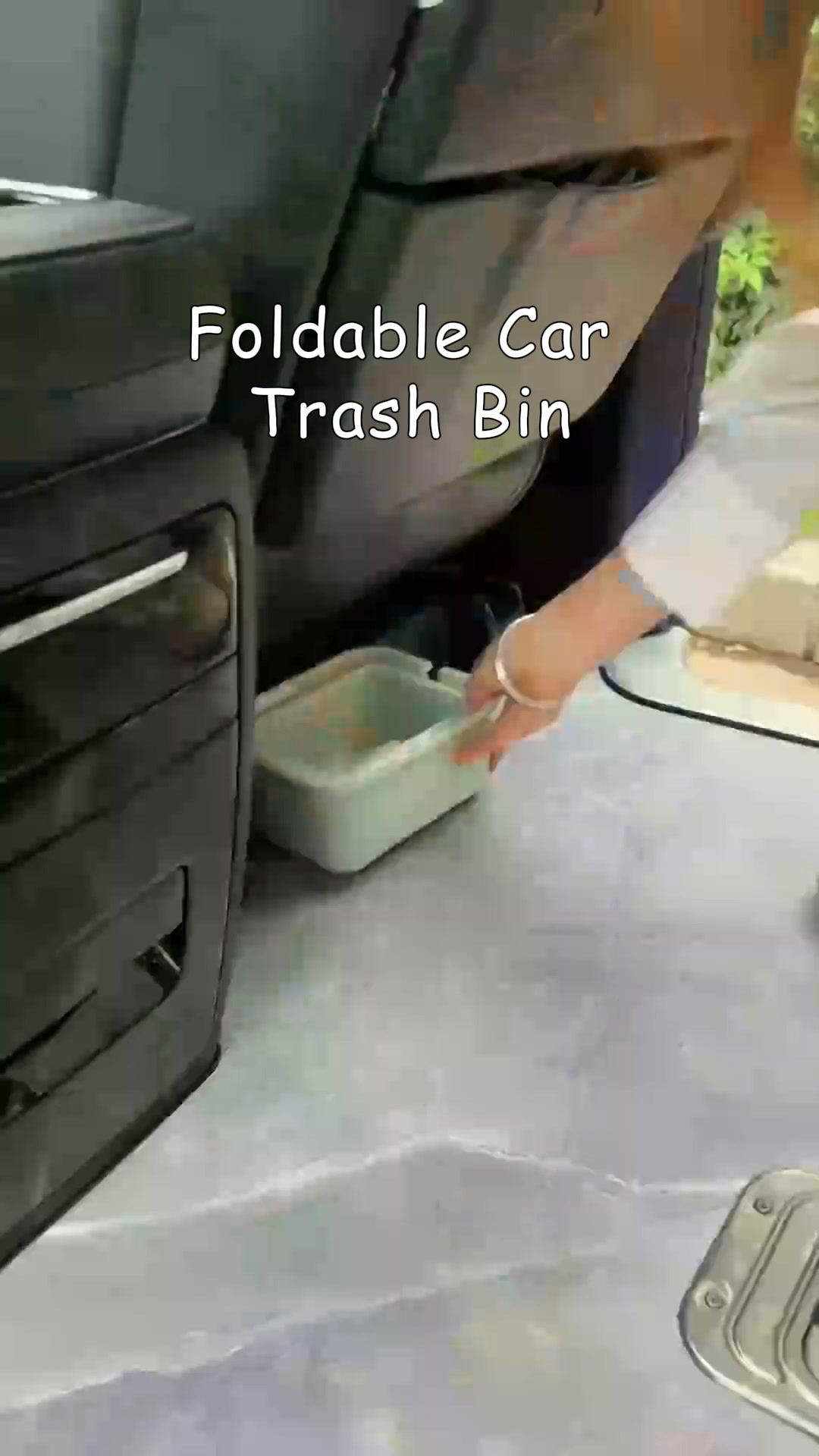 Foldable Car Trash Bin