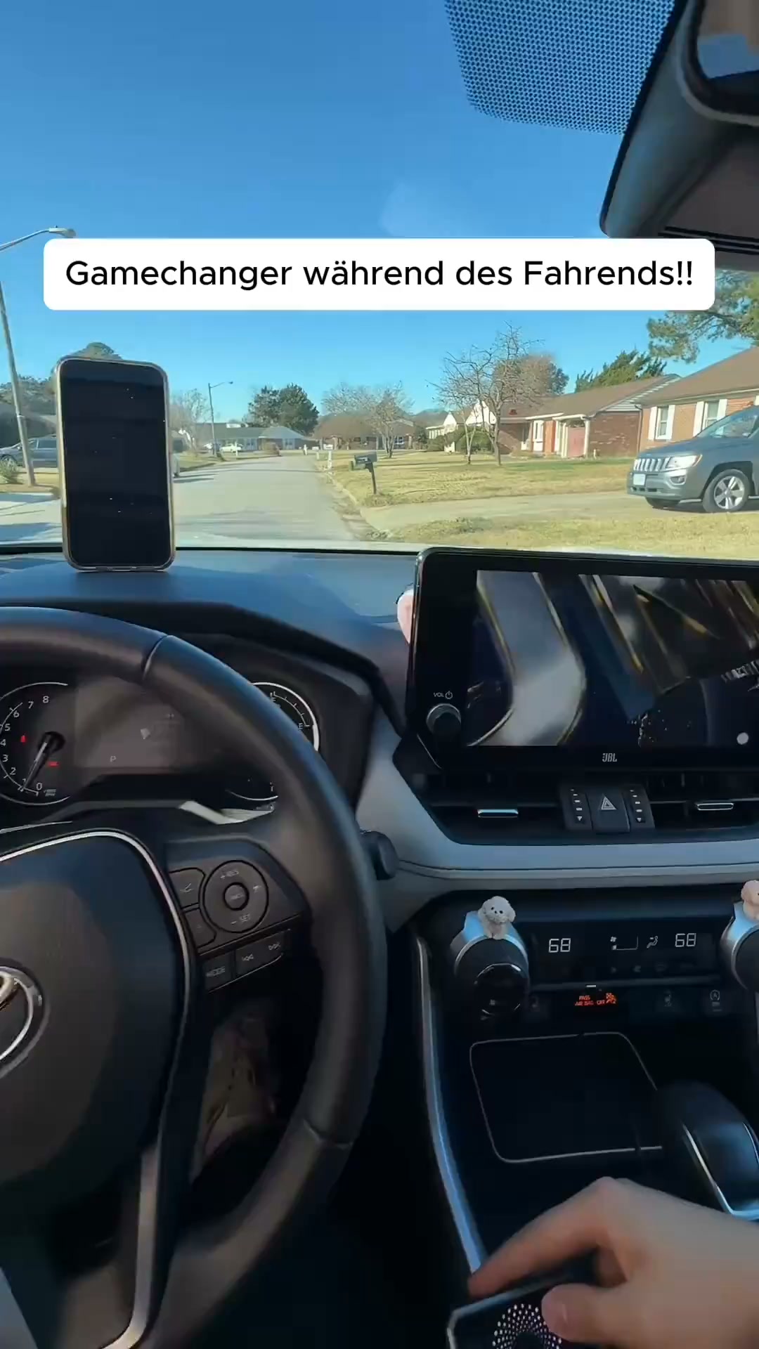 Netflix & YouTube im Auto
