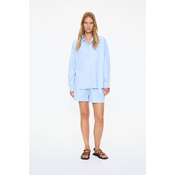 Selling Fast Chiara Short Classic - Sky
