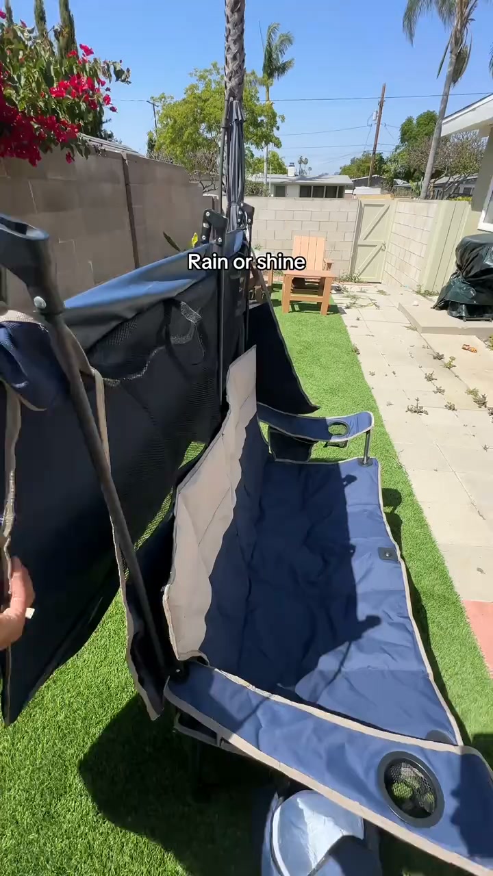Your new favorite outdoor seat for two!