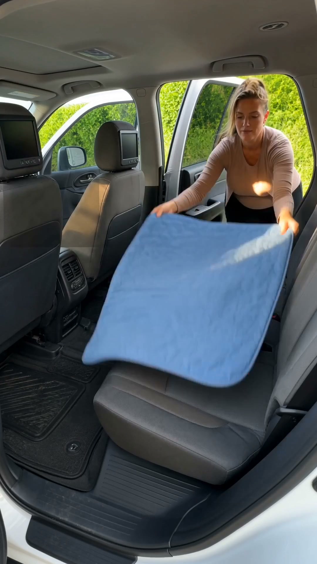 A Cooling Mat That Actually Feels Cool