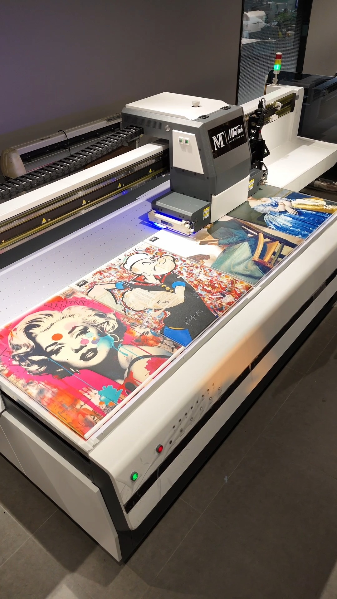 Large Format UV Printing Solution