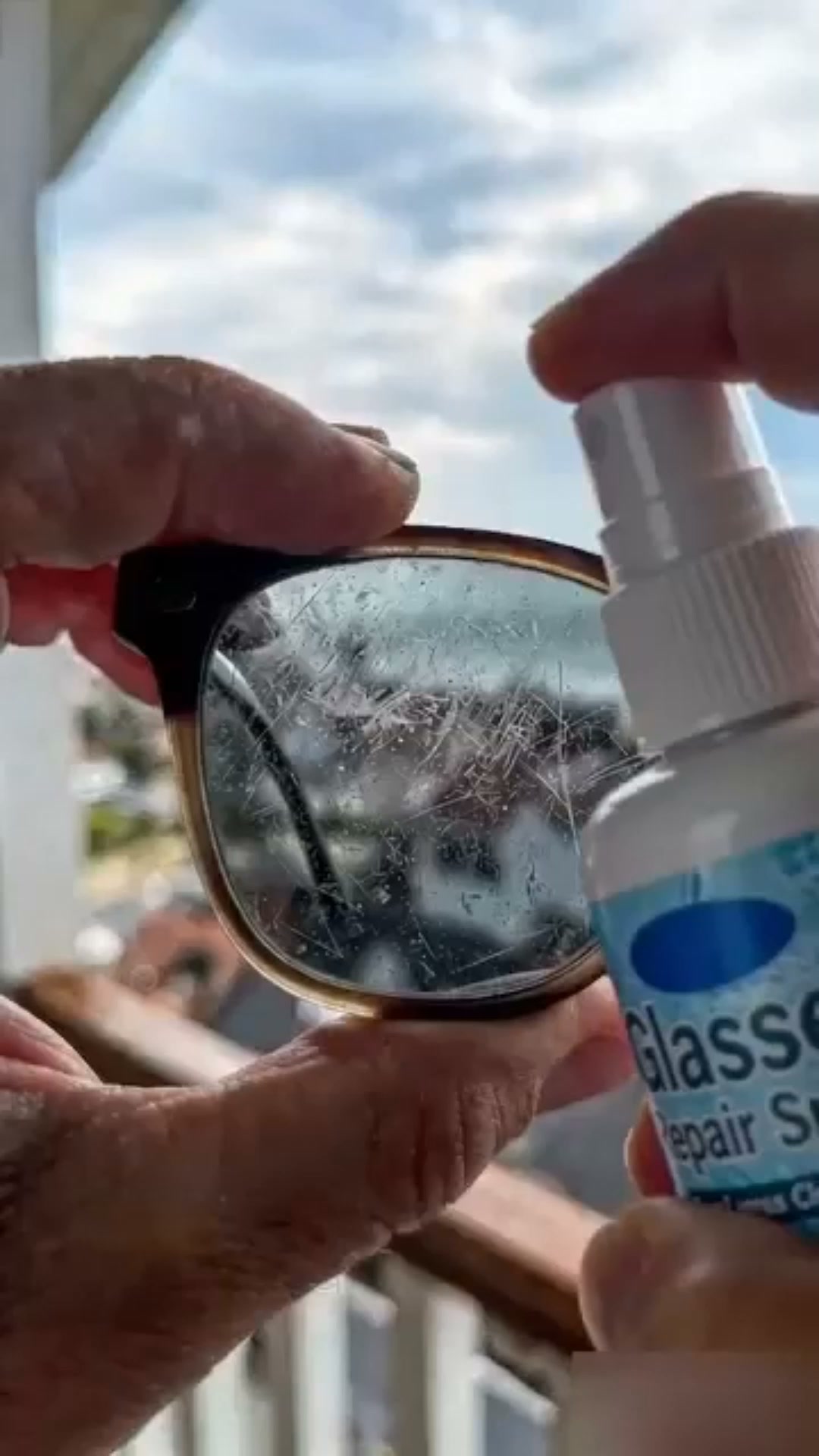 Professionel spray til reparation og rengøring af brilleglas