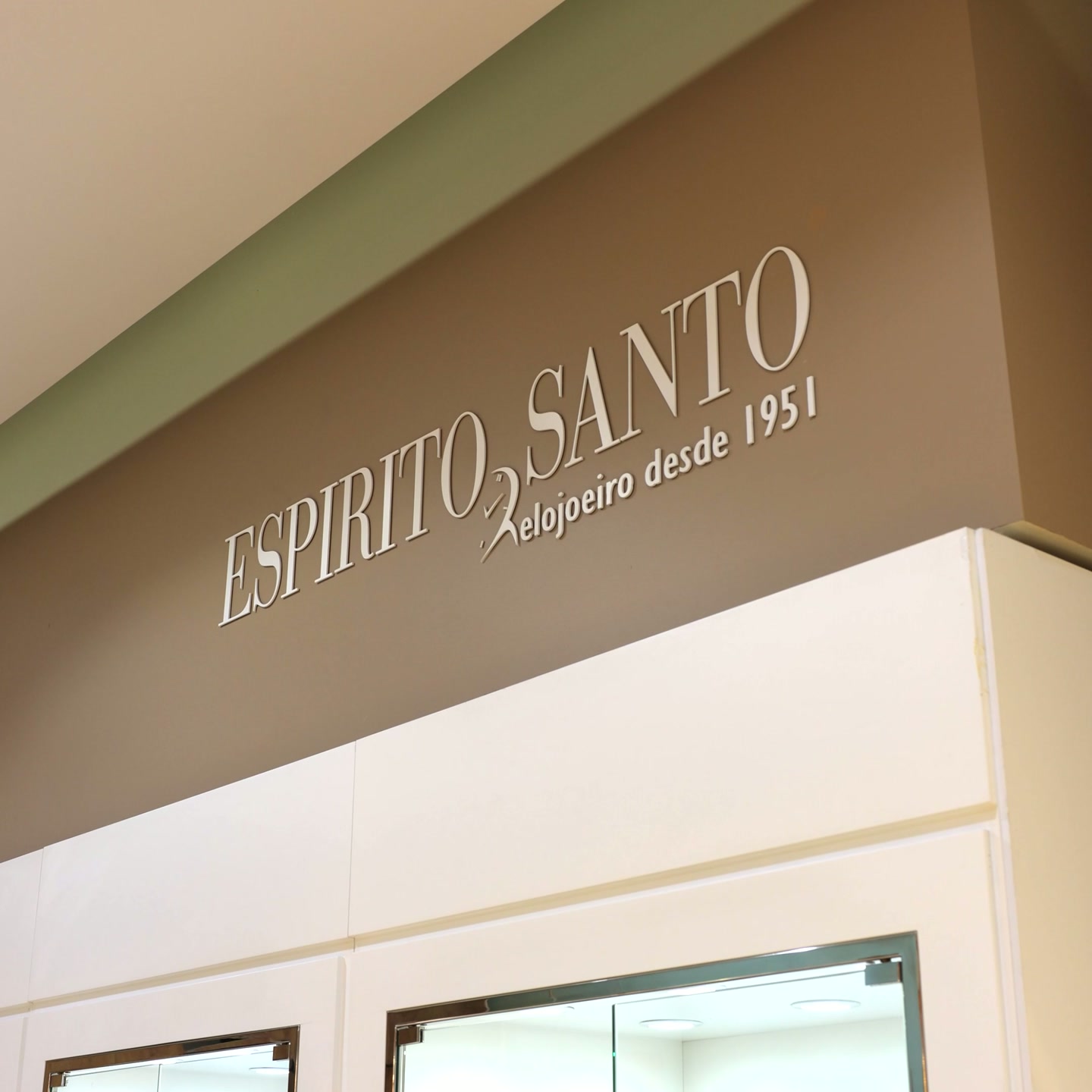Espirito Santo - Relojoeiro