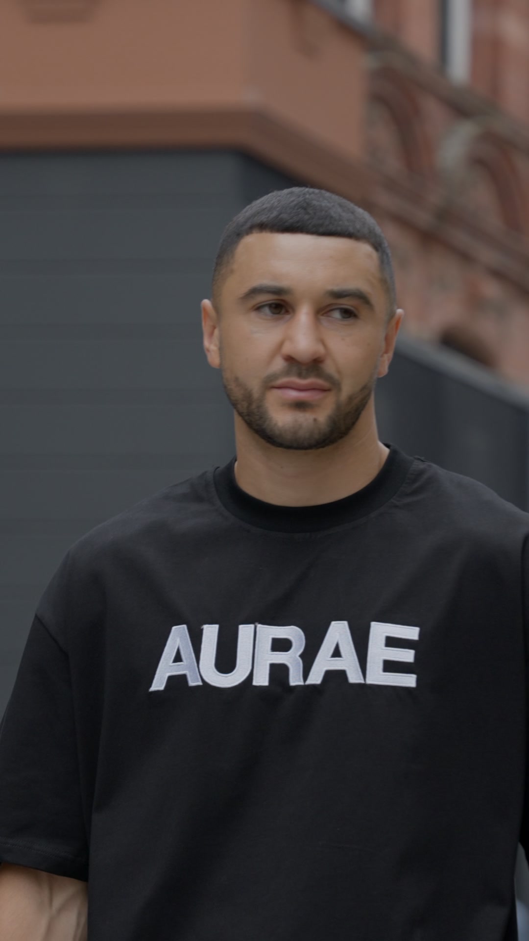 AURAE, Worn by Champions