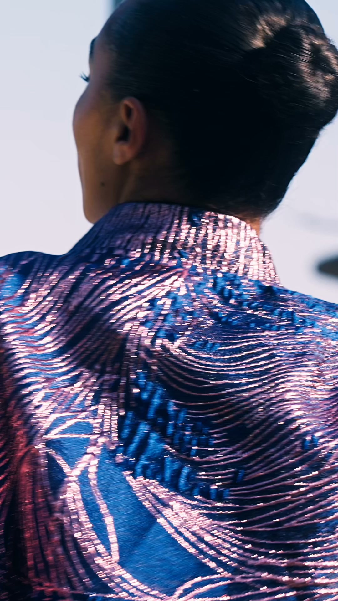 Glanzend jacquard in blauw & roze