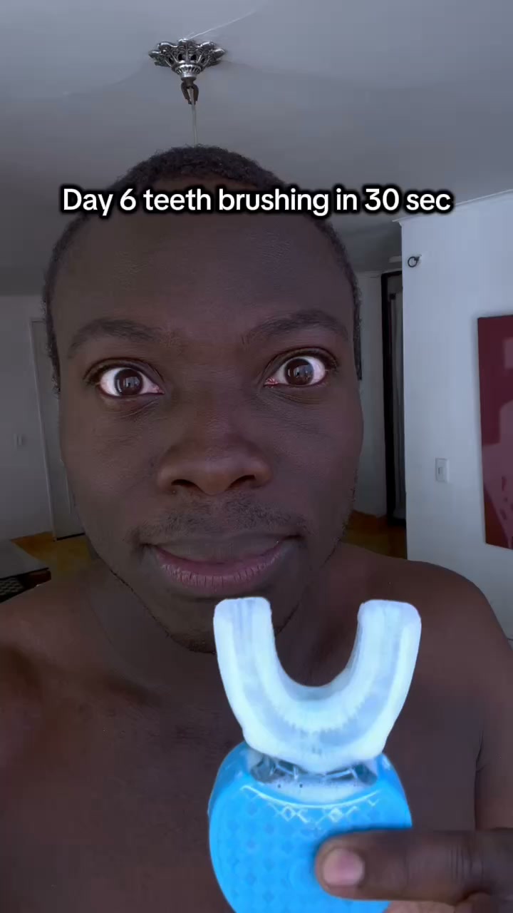 Cleaner Teeth in 30 seconds!