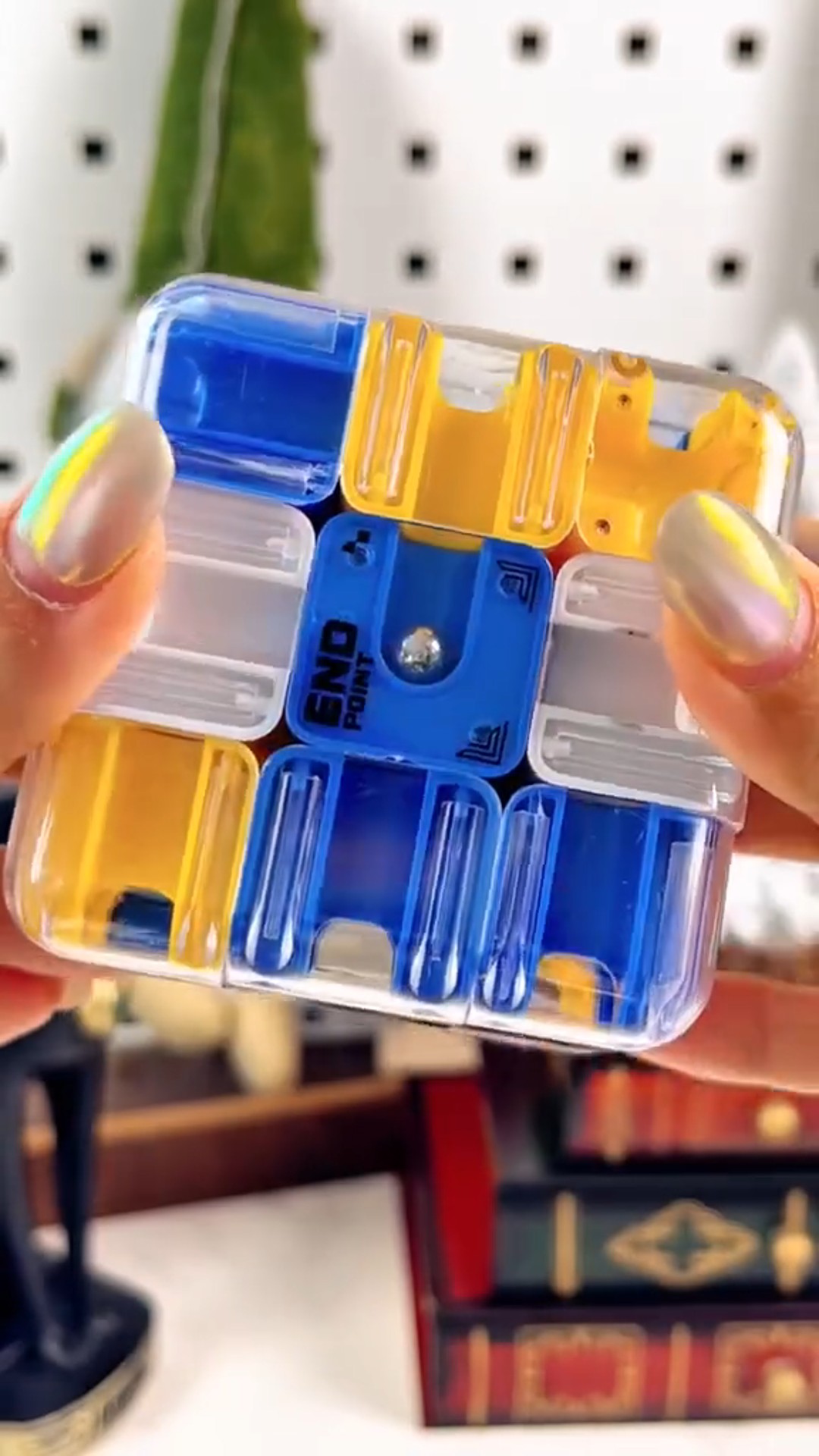 Track-based ball bearing Rubik's Cube Maze for Children