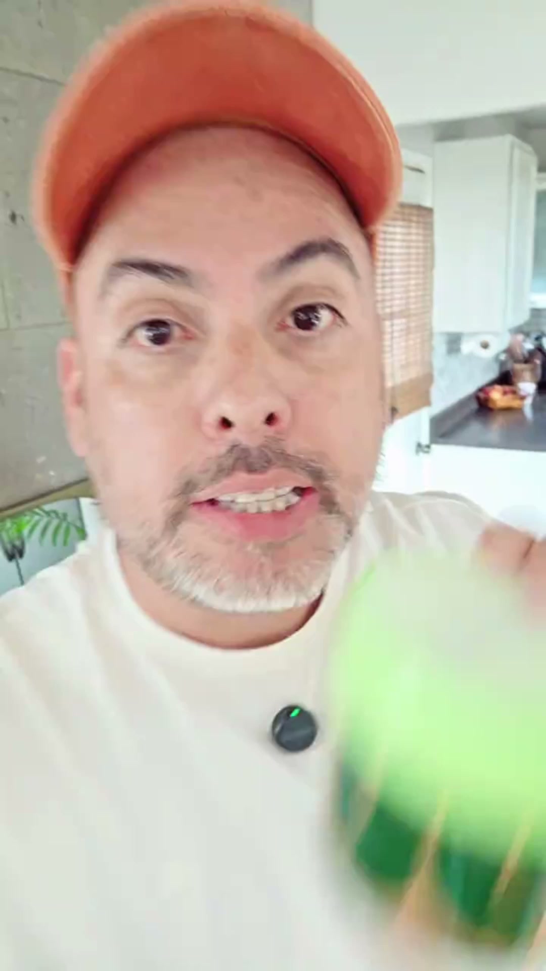 Elimina las manchas con JiyuSkin 2+1 GRATIS