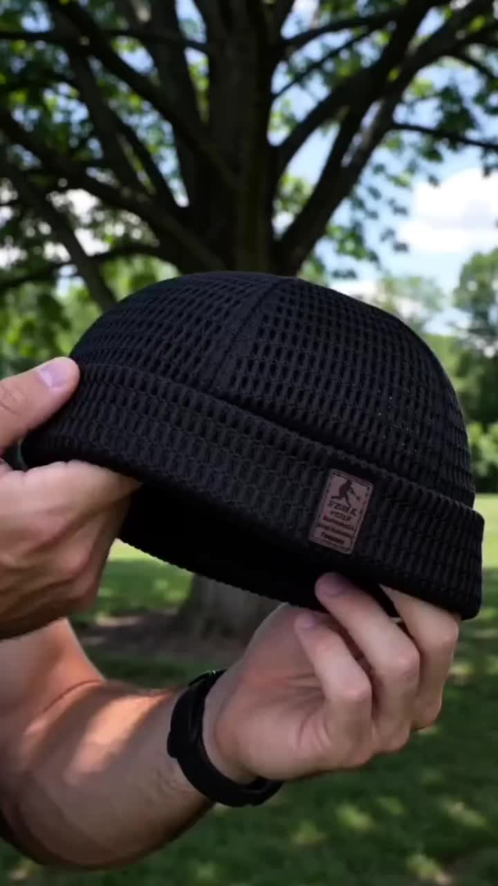 Lightweight Breathable Mesh Brimless Cap