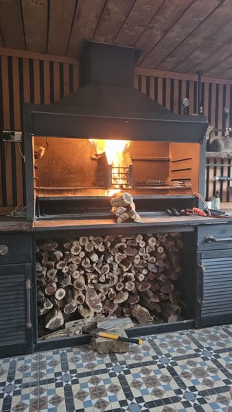 Choose Namibian Hardwood
