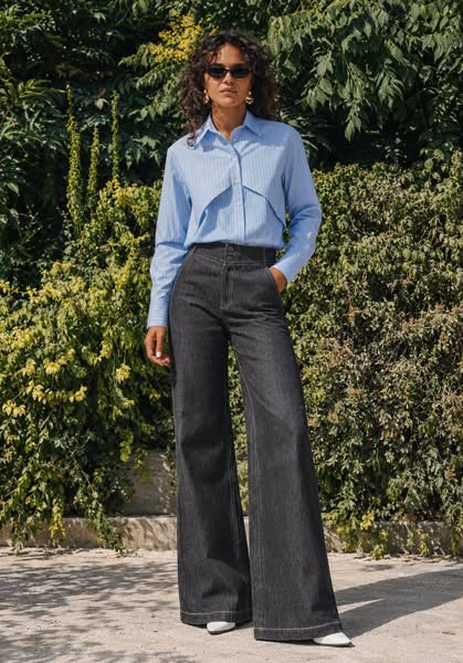 VOTRE TENUE A DÉJÀ PRIS SA PLACE. À VOUS DE JOUER