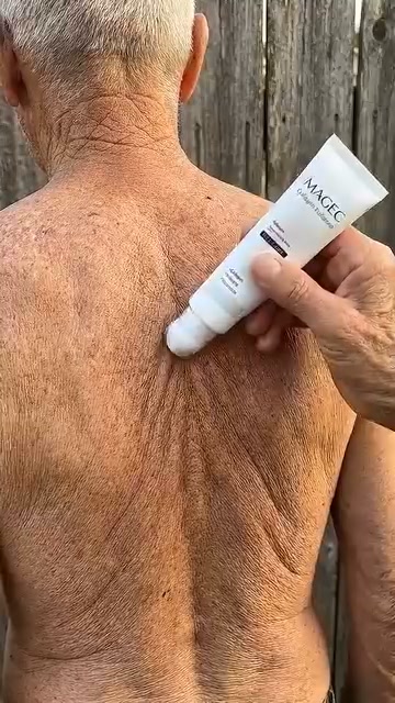 ANTI-WRINKLE CREAM - (4.9/5)