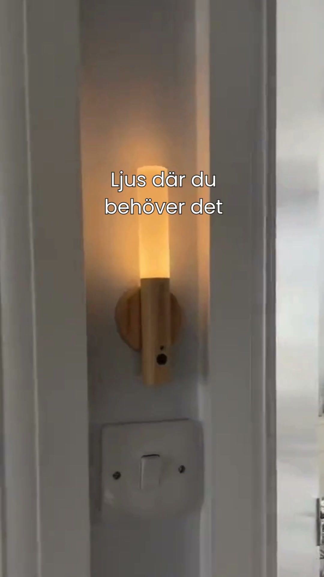 3 FÖR 2 – Sensorlampa i äkta trä