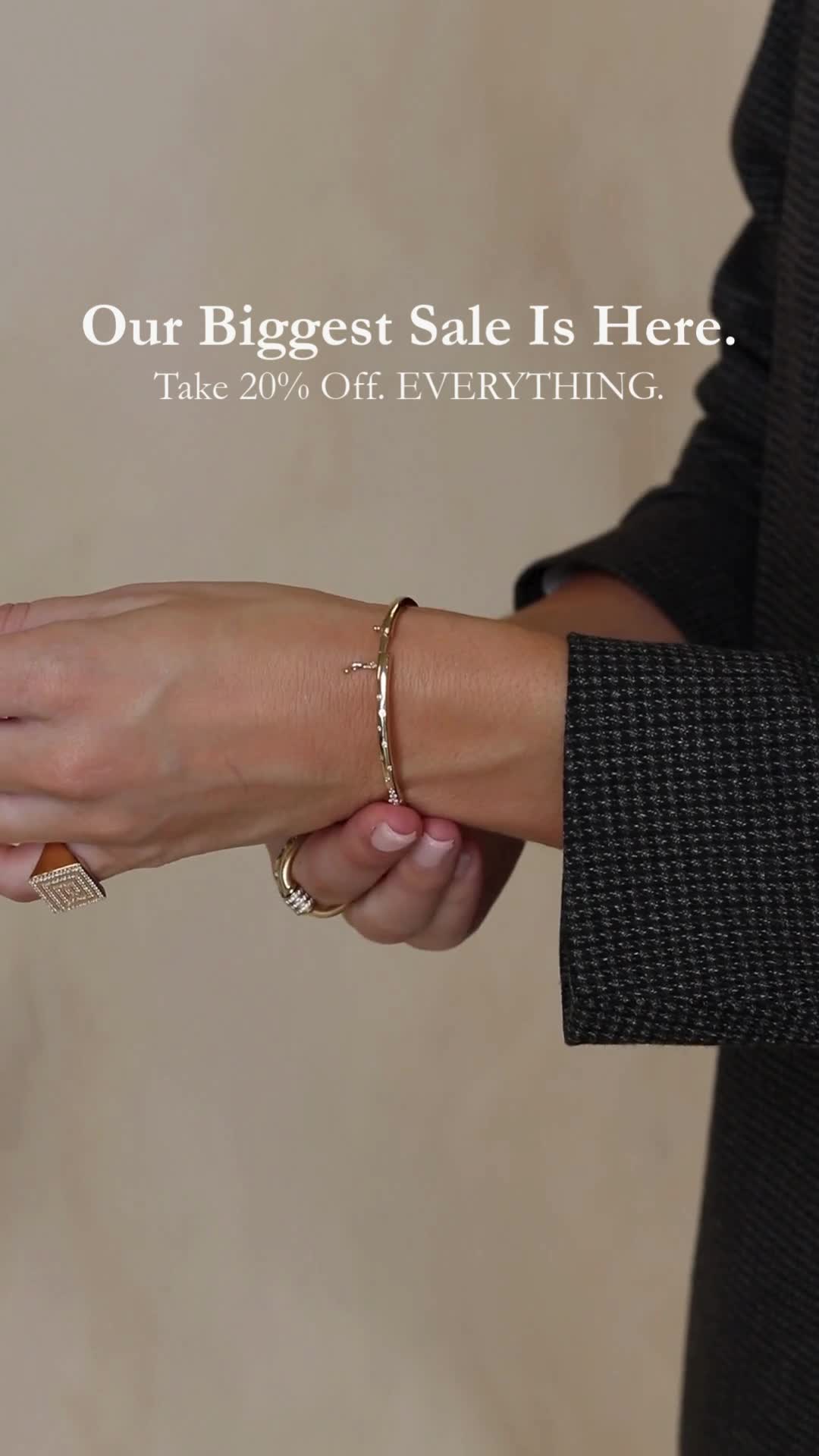 Free Shipping & Returns