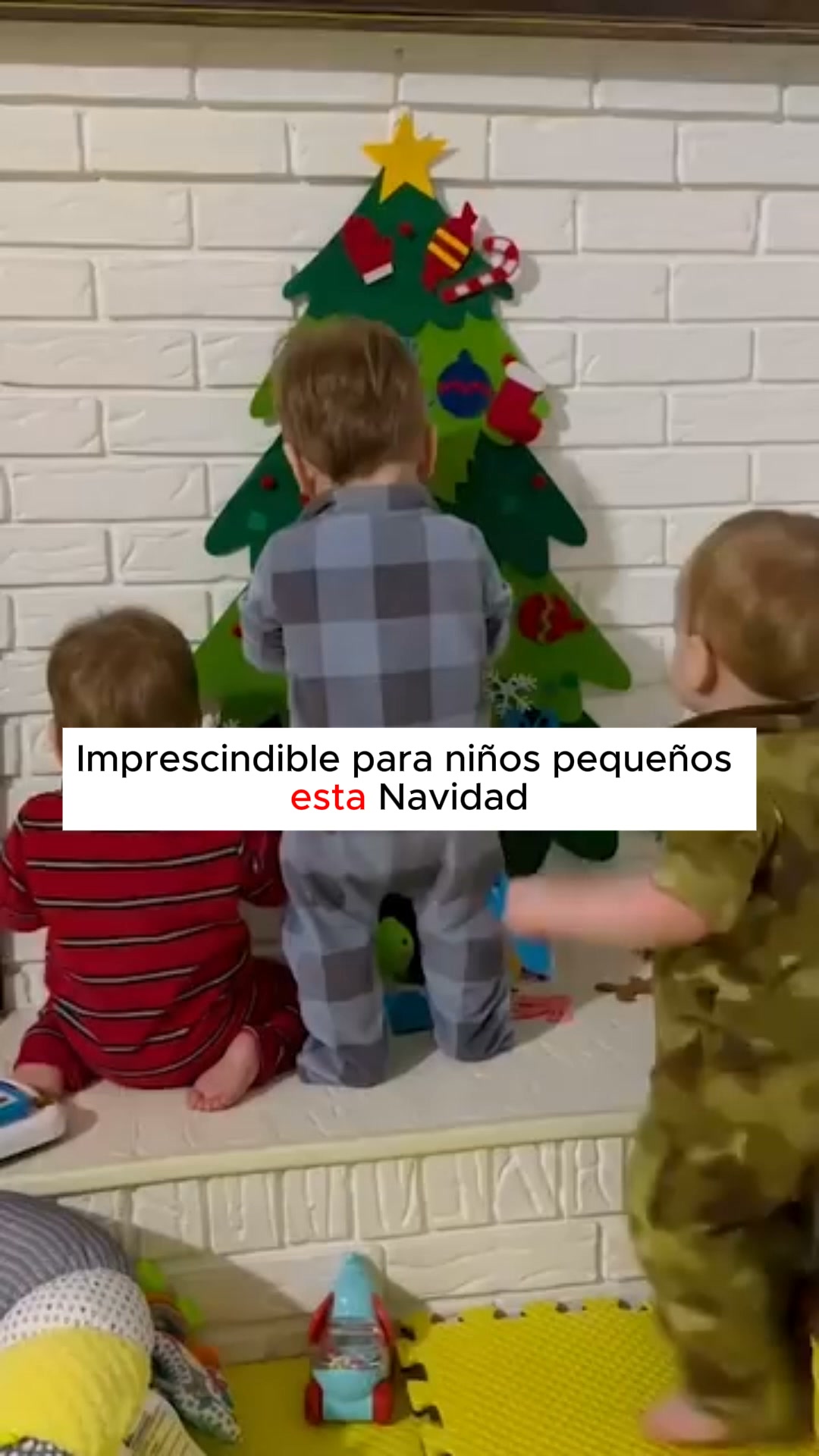 Su propio árbol de Navidad.