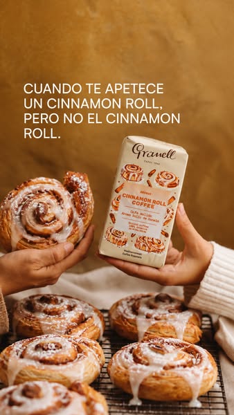 Café aroma Cinnamon Roll