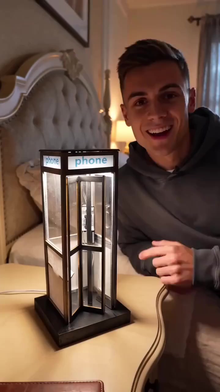 Vintage Phone Booth Ambient Lamp- Light up Every Cozy Corner