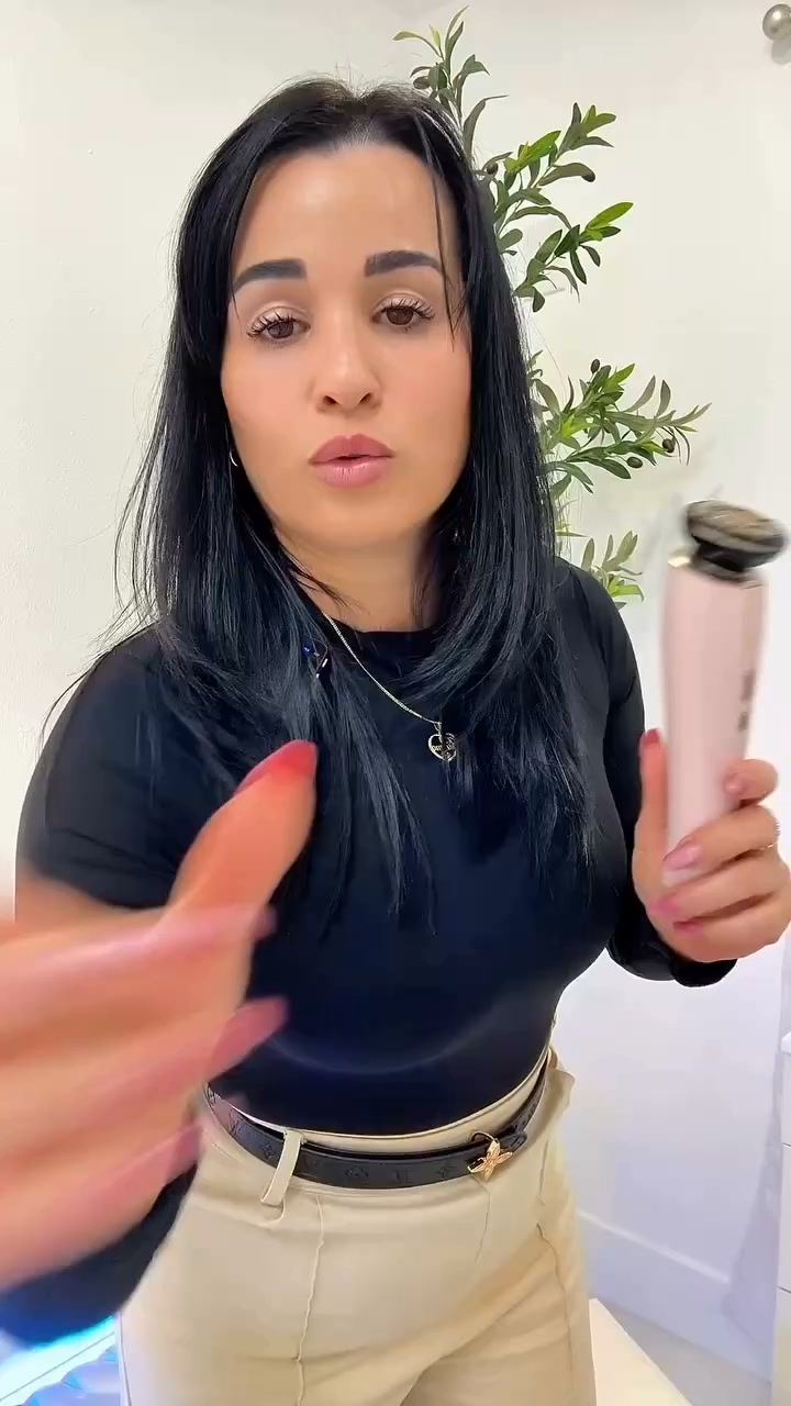 Unlock Radiant Skin in Minutes