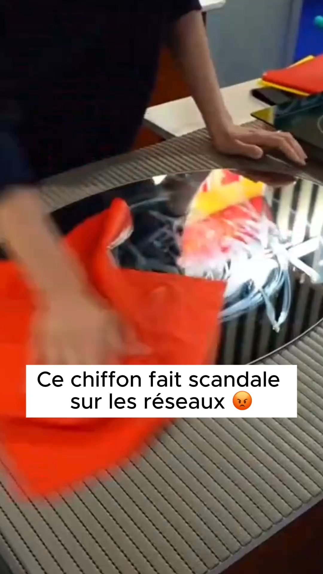 Des surfaces impeccables en un seul geste !