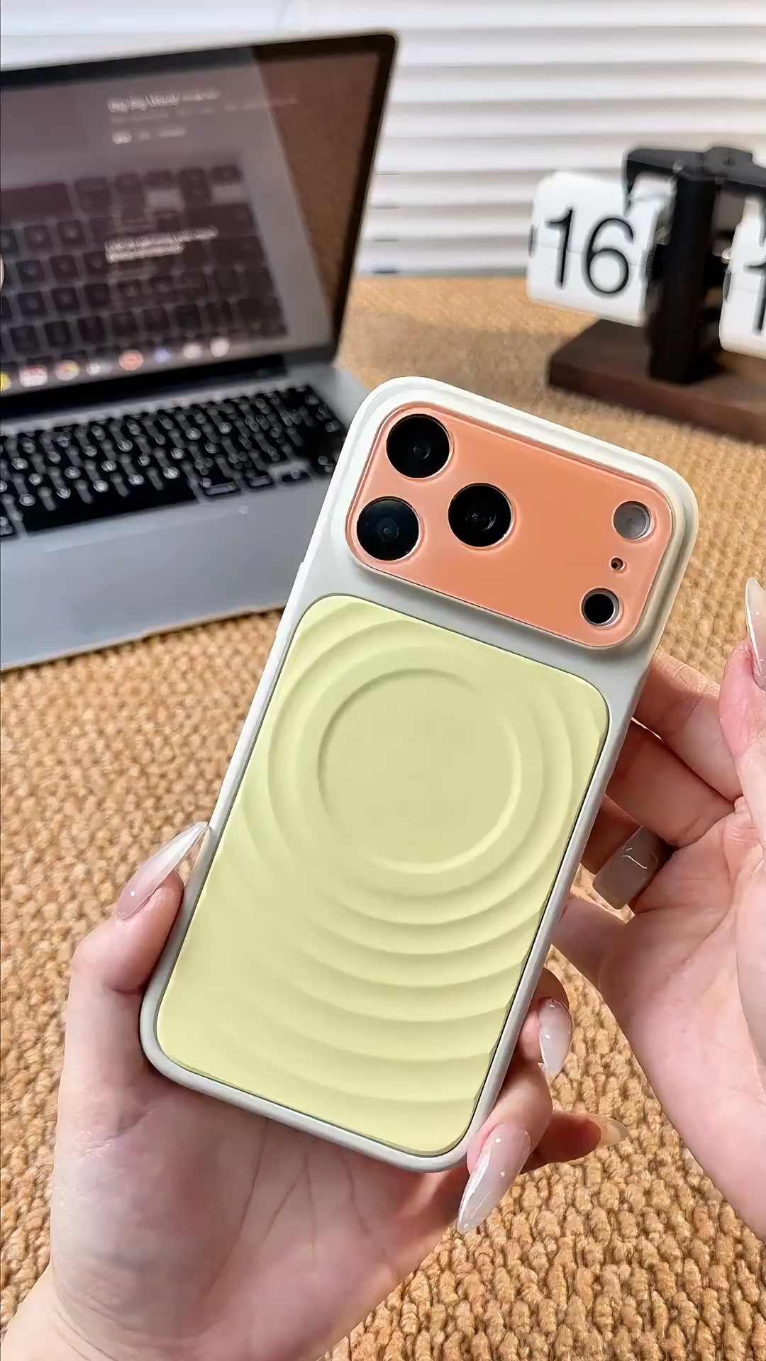 iPhone MagSafe Dopamine Ripple Case