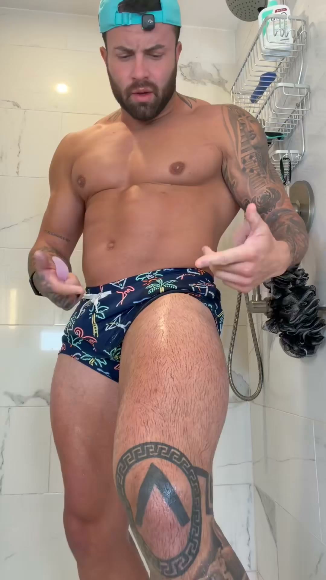 Anúncio de Checkeredthings.com