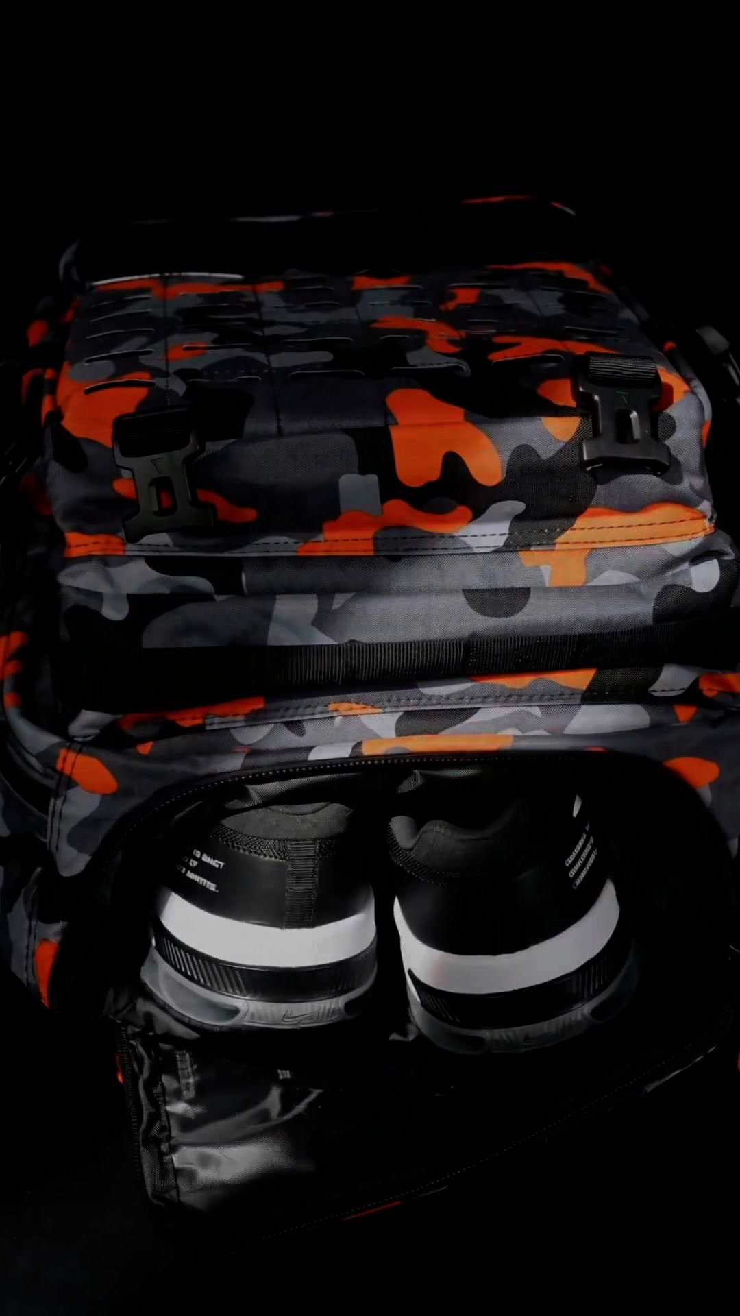 Nueva Orange Camo